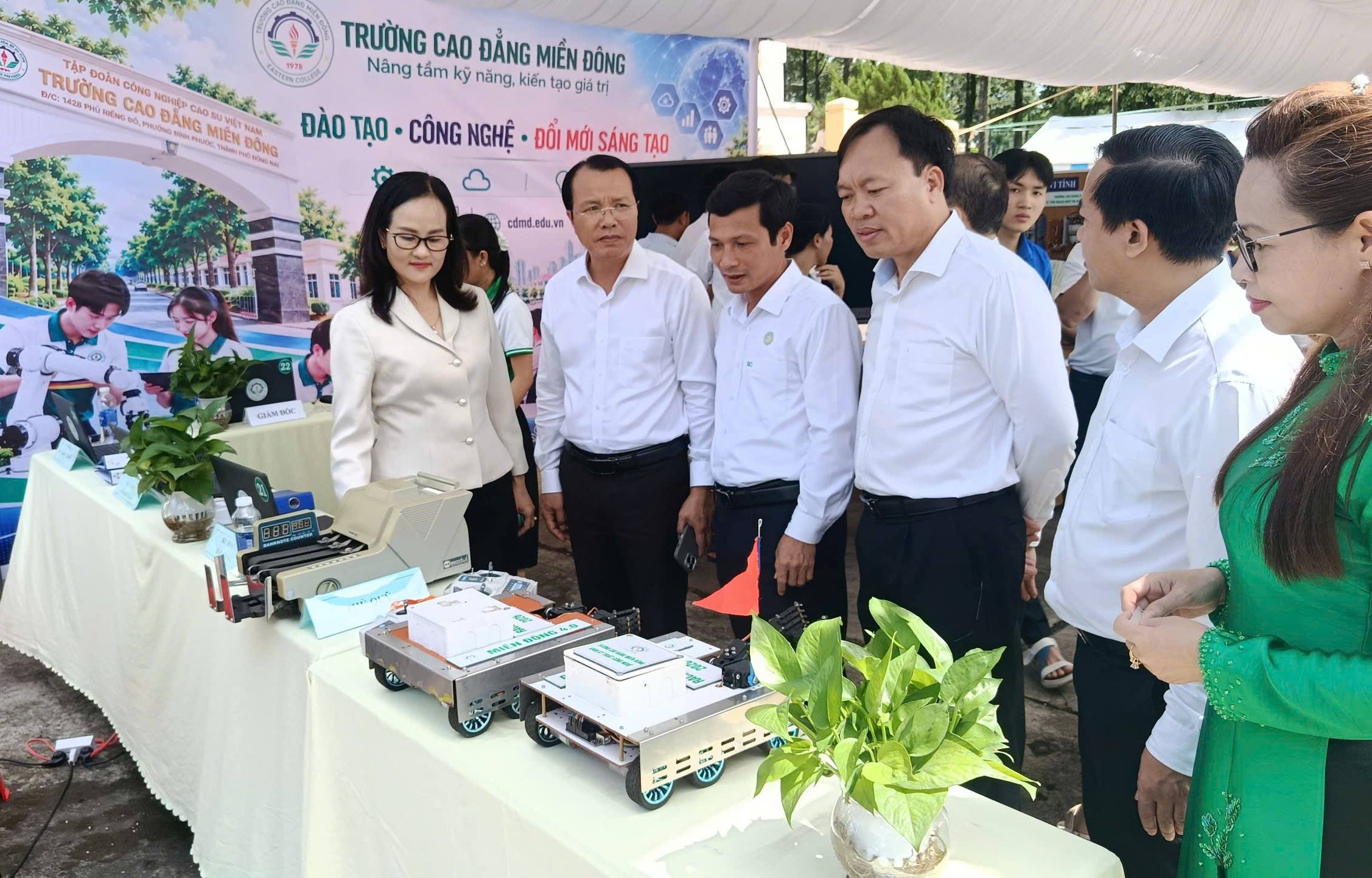 anh tin bai